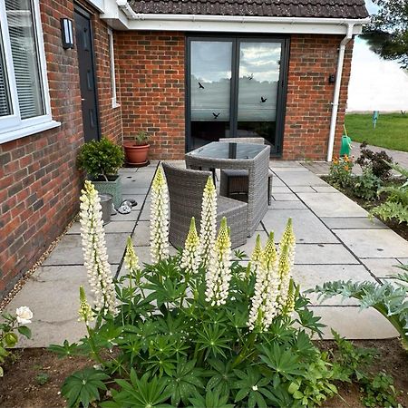 The West Wing Villa Devizes Esterno foto
